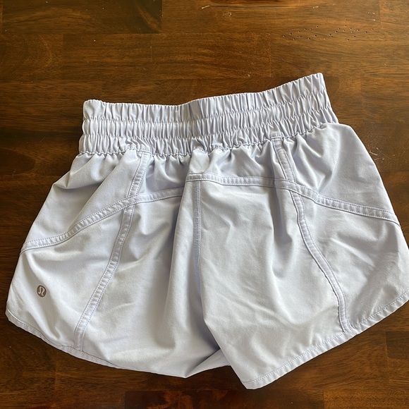 PERIWINKLE LULULEMON SHORTS - Picture 2 of 6